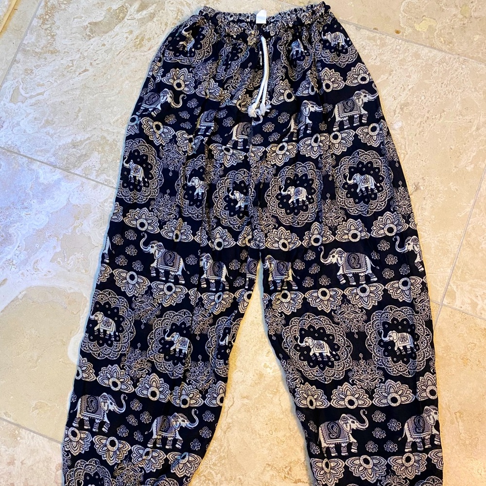 COPY - Elephant print loose pants